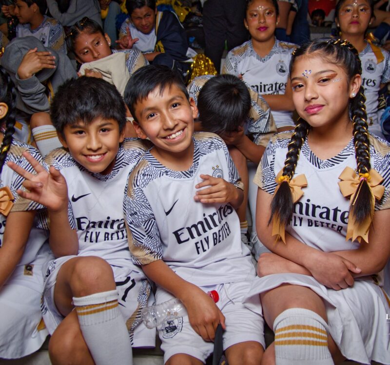 558929722_122200645898048881_7871355131138156454_n